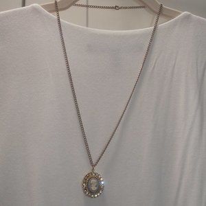 Blue cameo necklace with rhinestones